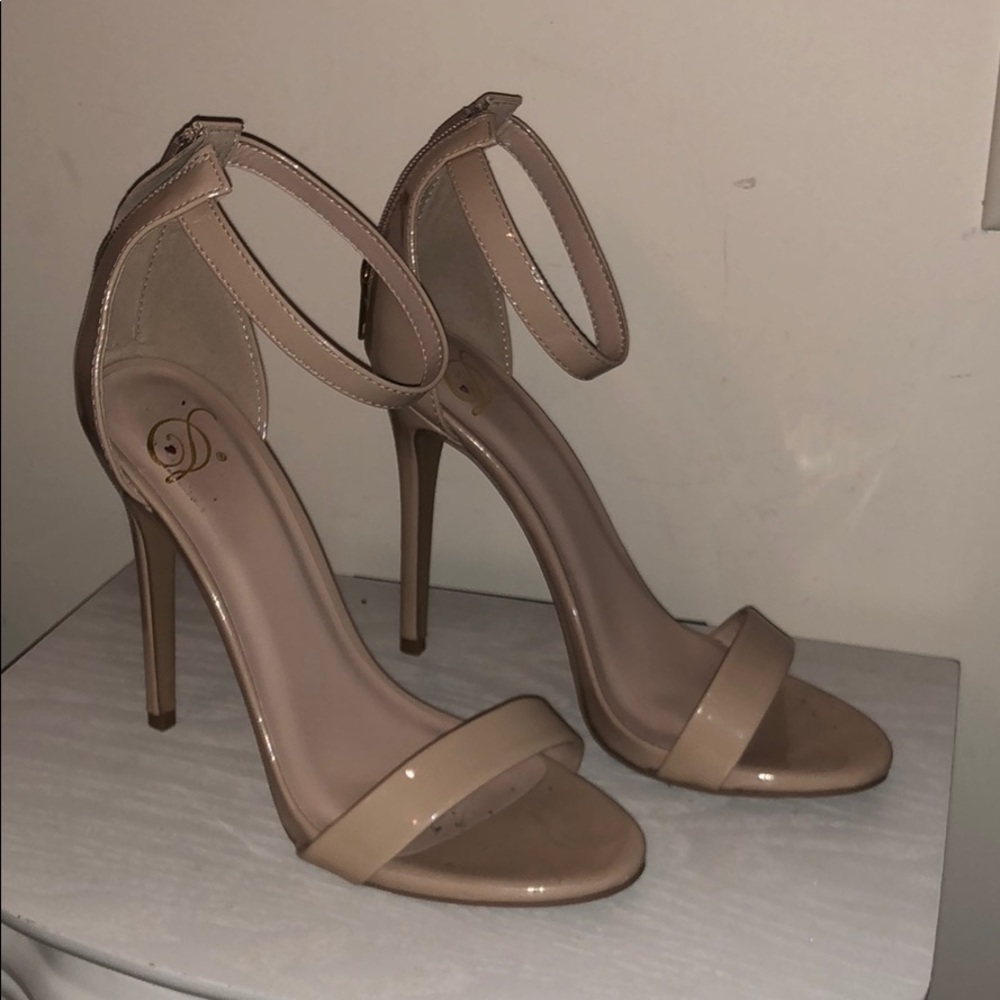 Nude heels